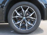 ◆ローンリース等ファイナンス商品、BMW専用自動車保険、BMWカード、コーティング、板金塗装、ドライブレコーダーなど社外品の取扱もございます。お車に関することは全てバルコムにお任せ下さい◆