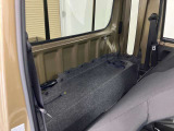 より多くの一般の方へ車を届けれればと思っておりますので同業者様への販売は極力控えさせて頂いております。ご了承下さい。