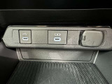 シガーソケット用の充電器が使用可能です!