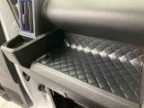 お問合せの際に、「車種」「年式」「色」「走行距離」をお伝え頂きますとスムーズにご案内ができます!