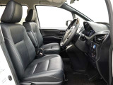 低燃費で環境にもやさしいハイブリッド車です。トヨタ専用診断機器でハイブリッドシステムを綿密に点検してあります!