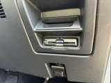 高速道路や有料道路の必需品のETCも装着されています。カードを入れるだけで、料金所をノンストップ&キャッシュレスで通過出来ます。長距離井戸の際にも役立ちます★☆★☆