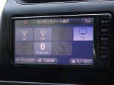 CD・ブルートゥースを使用することができます。