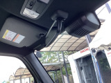 Hondaセンシング搭載!ミリ波レーダーと単眼カメラで、クルマの前方の状況を認識。ブレーキやステアリングの制御技術と協調し、安心・快適な運転や事故回避を支援する先進のシステムです!
