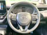 【ステアリングスイッチ】運転中、前方から目線をそらすことなく、オーディオ等の操作が可能な便利機能!安心&快適なドライブを演出してくれます♪