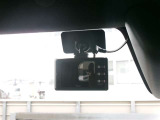 ドライブレコーダー付きなのでもしもの時の映像だけでなく、旅の思い出も記録として残せますよ。