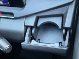 運転席グローブボックスです。