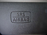 SRSカーテンエアバッグも備えています。