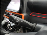 【車屋】として、長く車業界に従事した経験豊富なスタッフが多数在籍しております。
