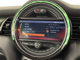 ◆LIBERALAは、輸入車選びの新たなスタイルを提案するインポート・セレクト・ブランドです。オーナー様となる方がクルマから直接感じる感性を第一にした、最良の一台との出会いをコーディネートいたします。