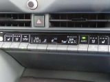 デュアルオートエアコン搭載☆運転席と助手席でエアコンが独立しているのでドライバーも同乗者もより快適にドライブができます♪