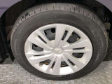 【純正ホイール】です!車両デザインに合わせてホイールをデザインしているため、見た目にもカッコイイホイール♪