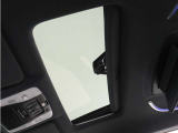 【ツインサンルーフ】サンルーフ装備車両!高級感もアップ、大人気オプション解放感溢れる快適なドライブをお楽しみください♪