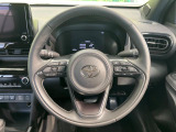 【純正革巻きステアリング】上質な革を使用することで、手にしっかり馴染みとても運転しやすいハンドルです♪