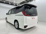 走りにこだわりながら収納力も持ち合わせたお車です。荷物を載せて軽快なドライブを楽しめますよ♪