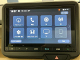 純正スマートナビ付きです!ホンダコネクト対応、フルセグTV視聴、Bluetooth・ミュージックプレーヤー接続可能です!