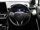 各操作スイッチなどもハンドルから手を放すことなく操作可能で安全運転に支援いたします!