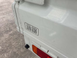 パートタイム4WD 高低二段切替式 (後輪駆動ベース) パワステ エアコン フロア5速MT 走行58592キロ 三方開 アッパーメンバーガード アングロポストプロテクター 荷台マット 中古スタッドレス