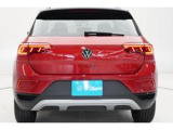 テールライトもヨーロッパ車らしくスマートにデザインされています。