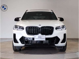 ☆BMWの代名詞とも言える【キドニーグリル】一目見ただけでBMW車であると認識できる確固たるアイコンとして存在感を放ちます☆