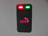 SOSコール 急病時や危険を感じた時SOSコールスイッチを押すと、専門のオペレーターに繋がって、警察や救急車への連携サポートしてくれます。(別途登録費用がかかります)