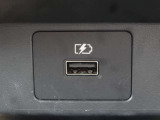 USBポート付き!