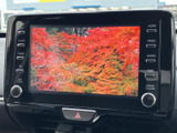 画面いっぱいに色鮮やかな紅葉の映像が広がり、停車中のひとときを彩ります。明るく見やすい画面で、映像を楽しみたい時にも活用しやすい装備です。