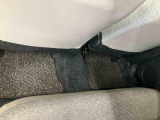 入口には除菌スプレーを設置しておりますので、ご自由にご利用ください。