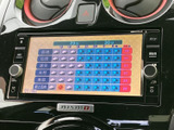 天気予報の番組画面が表示されており、停車中にテレビを視聴したい方に便利な装備です。お出かけ前の情報確認などにも活用でき、車内で過ごす時間の選択肢が広がります。