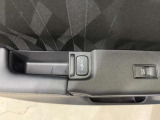 背中とお尻がポッカポカで心地よいシートヒーターも装備されています。真冬でも数十秒で効き始めるので寒さが苦手な方の必需品です☆