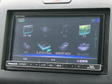 FM・AMや音楽メディアなど、複数の音源を画面から選べるオーディオです。その日の気分やお好みに合わせて切り替えやすく、移動時間をより快適に過ごせます。