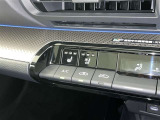 シートベンチレーション付きです。シートと密着部分の空気を換気して蒸れを防いでくれるので、暑い時期も快適に過ごせます♪一度使ったら手放せません!