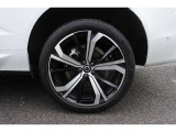 255/40R21タイヤ