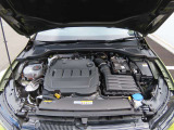 2000cc、直列4気筒DOHC16バルブICディーゼルターボエンジン