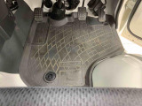 WEB店舗の中古車本部では仕上げ後すぐWEB掲載しております。まだ店頭に出ていない車両ですので見つけたときがチャンスかも。最寄りの店舗まで配送いたしますのでお気軽にお問い合わせください。