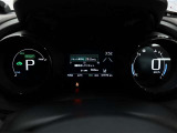 展示車は全てトヨタの車を知り尽くしたエキスパートが基本性能に関わる機能や状態を徹底的にチェックしています。消耗部品の事前交換など法定12ヶ月点検相当の点検・整備を必ず実施しています。