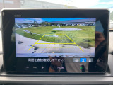バックカメラ搭載♪初心者の方や運転が苦手な方でも安心して駐車できます。