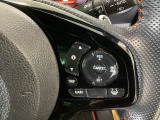 【アダプティブ・クルーズ・コントロール】予め設定した車速内でクルマが自動的に加減速。 前走車との適切な車間距離を維持しながら追従走行し、高速道路でのドライバーの疲労を軽減してくれる嬉しい機能付♪