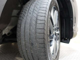 タイヤサイズは225/50R18となっております♪