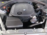 安心のBMW認定中古車は100項目の箇所を徹底的にチェック致します。機械的な箇所や電気系、コンピューターなどをご納車前に点検し、交換基準に達した部品は全て新品に修理返品した後にご納車致します。