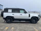 【プライバシーガラス メーカーop価格￥85000】プライバシーガラスにより車全体を引き締まった印象にします。もちろん、防犯にも繋がります。