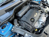 1.6Lターボの力強い加速とJCWエアロの精悍なスタイルが魅力です。