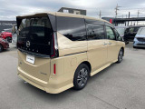 セレナ 1.4 e-POWER ハイウェイスターV 