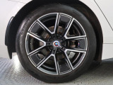 BMWならではの卓越した走りを支えるホイールと足回りです!