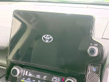 【10.5インチ ディスプレイオーディオ】大画面のディスプレイはAppleCarPlayやAndroidAutoが利用可能。大きな画面でスマホナビアプリ等が利用いただけます♪
