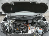 工場併設店舗なので弊社のメカニックが納車前点検・整備をさせて頂きます