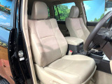 運転席シート廻りは使用感も少なく、良好な状態となっています。丁寧に使われていたことがよくわかりますね。