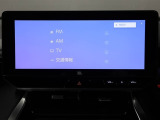 ディスプレイオーディオを装備。スマホとクルマをつなぐことで、これまでのナビに加えて、色々なサービスが楽しめます。