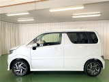 FF方式は荷重が前輪に多くかかるため直進時の安定性が良く、雨や雪などの悪天候下でも、走行安定性が高いです。