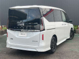 セレナ 1.4 e-POWER ハイウェイスターV 